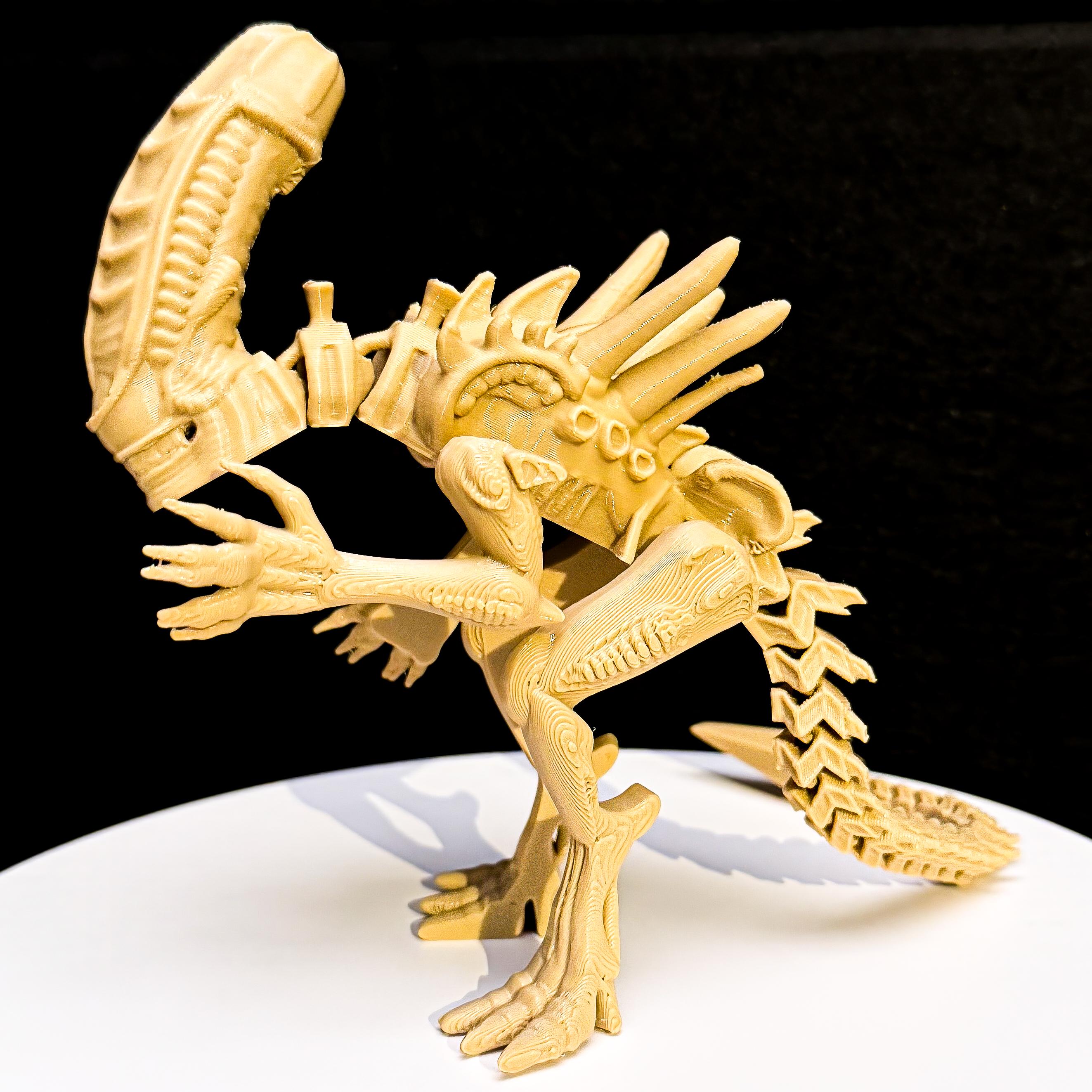 Fully Articulated Skeletonized Xenomorph Alien Figure Poseable Horror Movie Toy