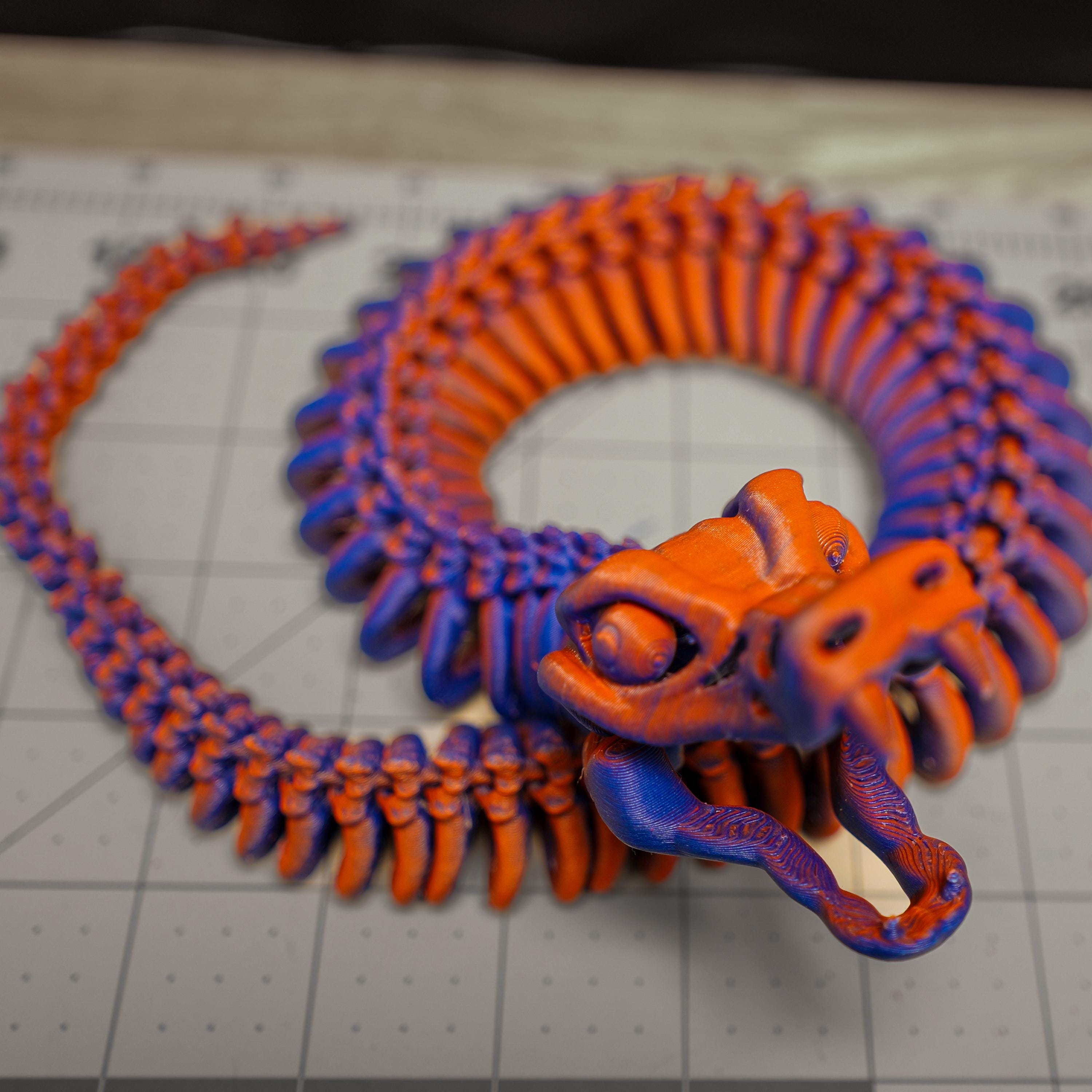 Fully Articulated Skeletonized 3D Effect Snake Fossil Toy