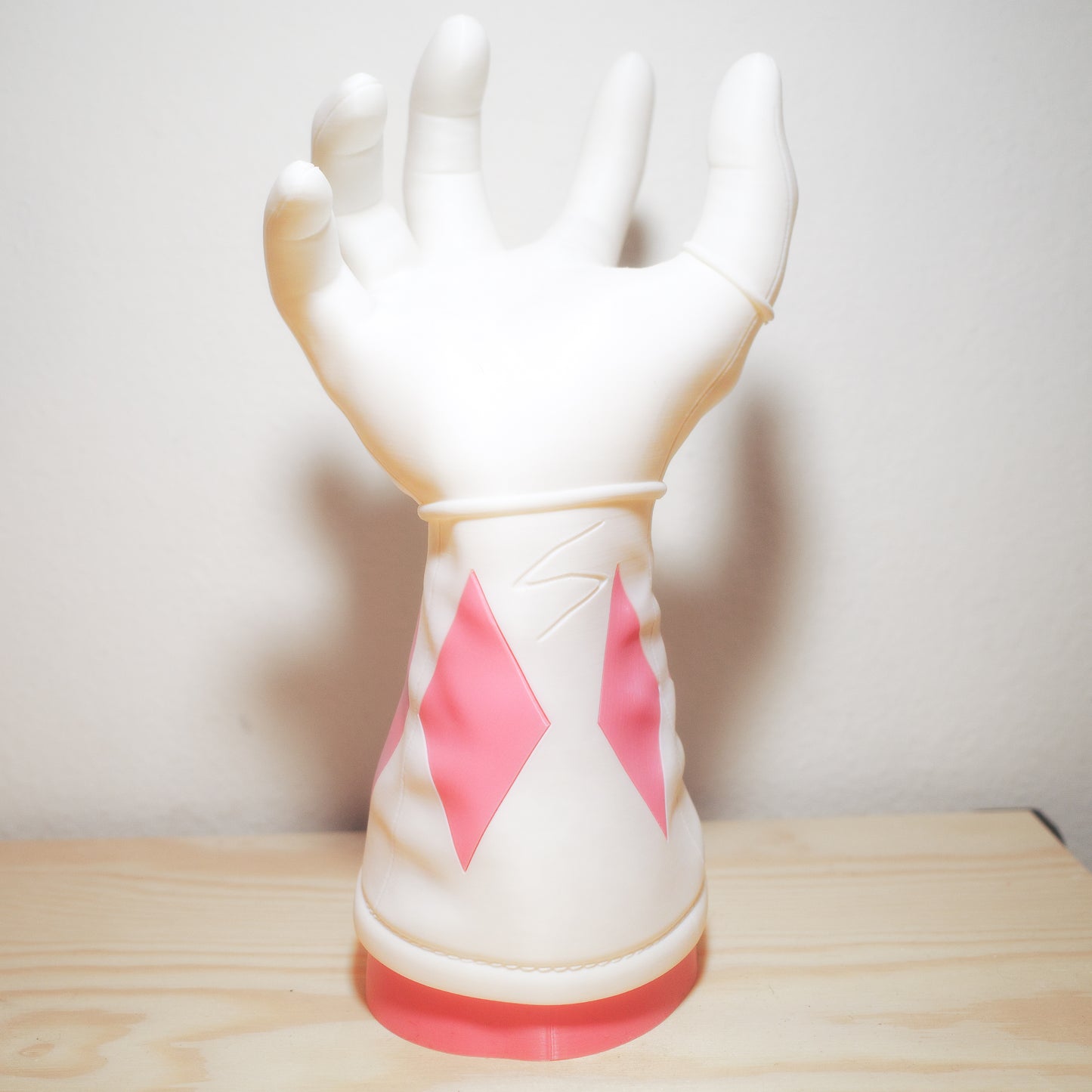 Mighty Morphin Power Rangers Pink Arm Hand Controller & Headphone Stand