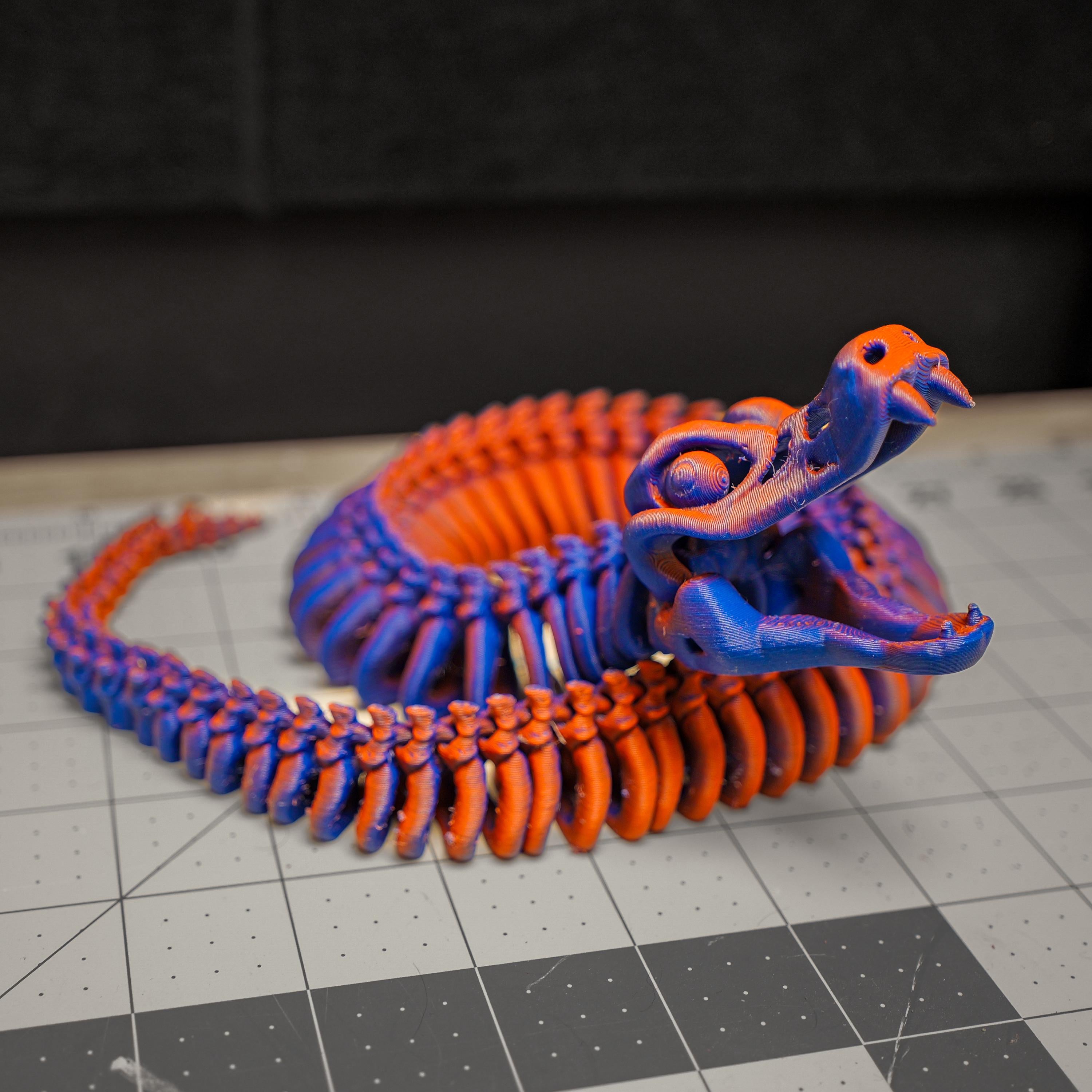 Fully Articulated Skeletonized 3D Effect Snake Fossil Toy