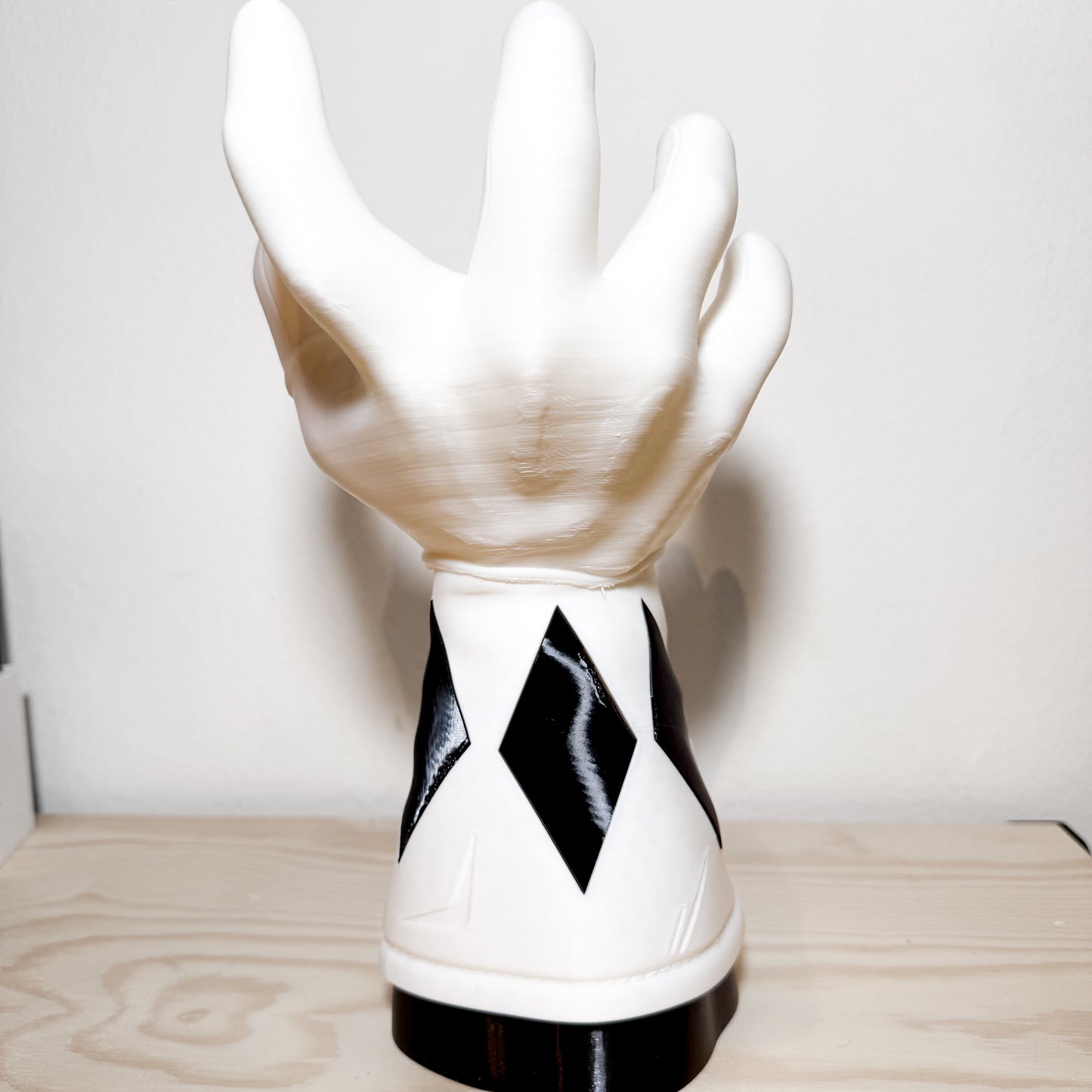 Mighty Morphin Power Rangers Black Arm Hand Controller & Headphone Stand