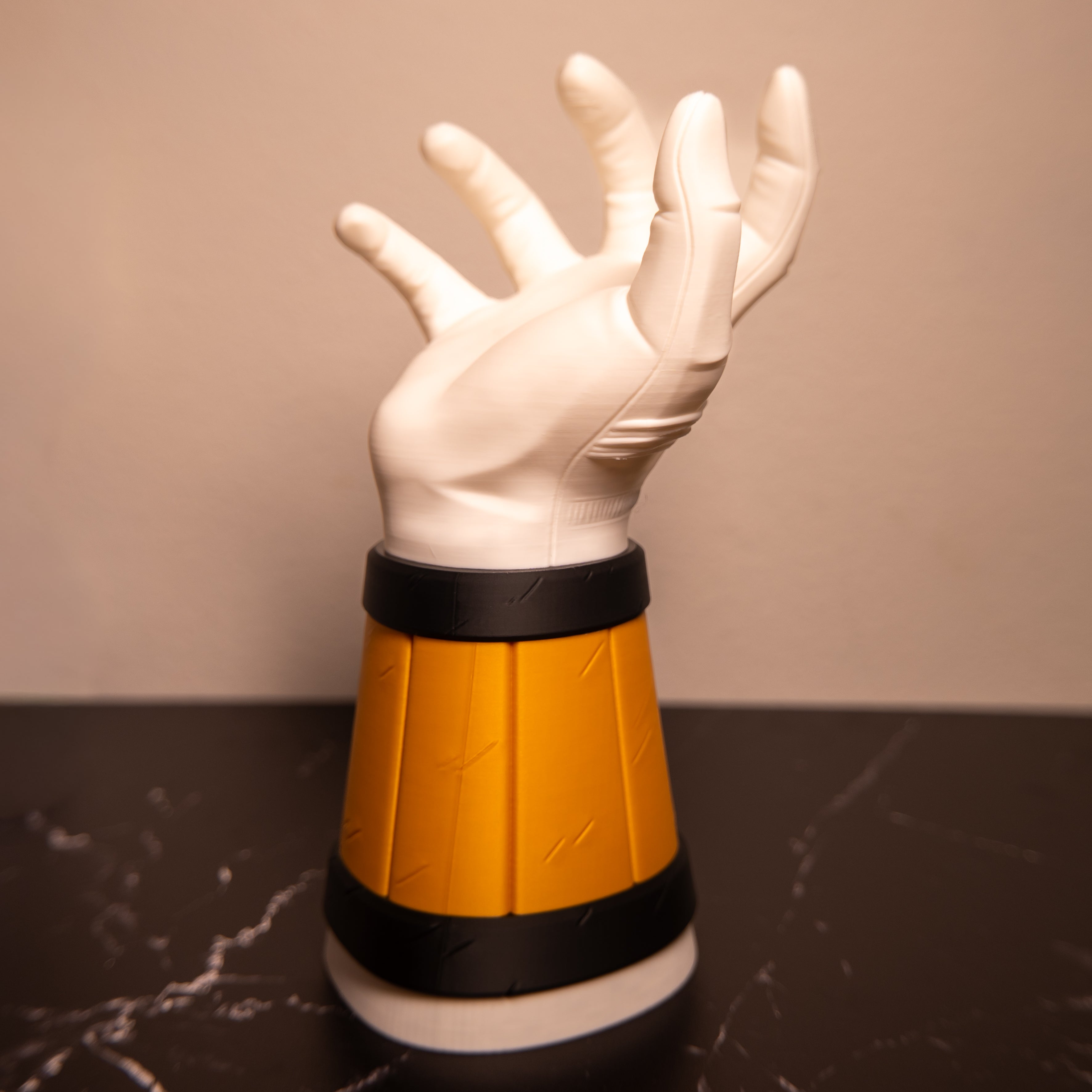 Mighty Morphin Power Rangers White Ranger Arm Hand Controller & Headphone Stand