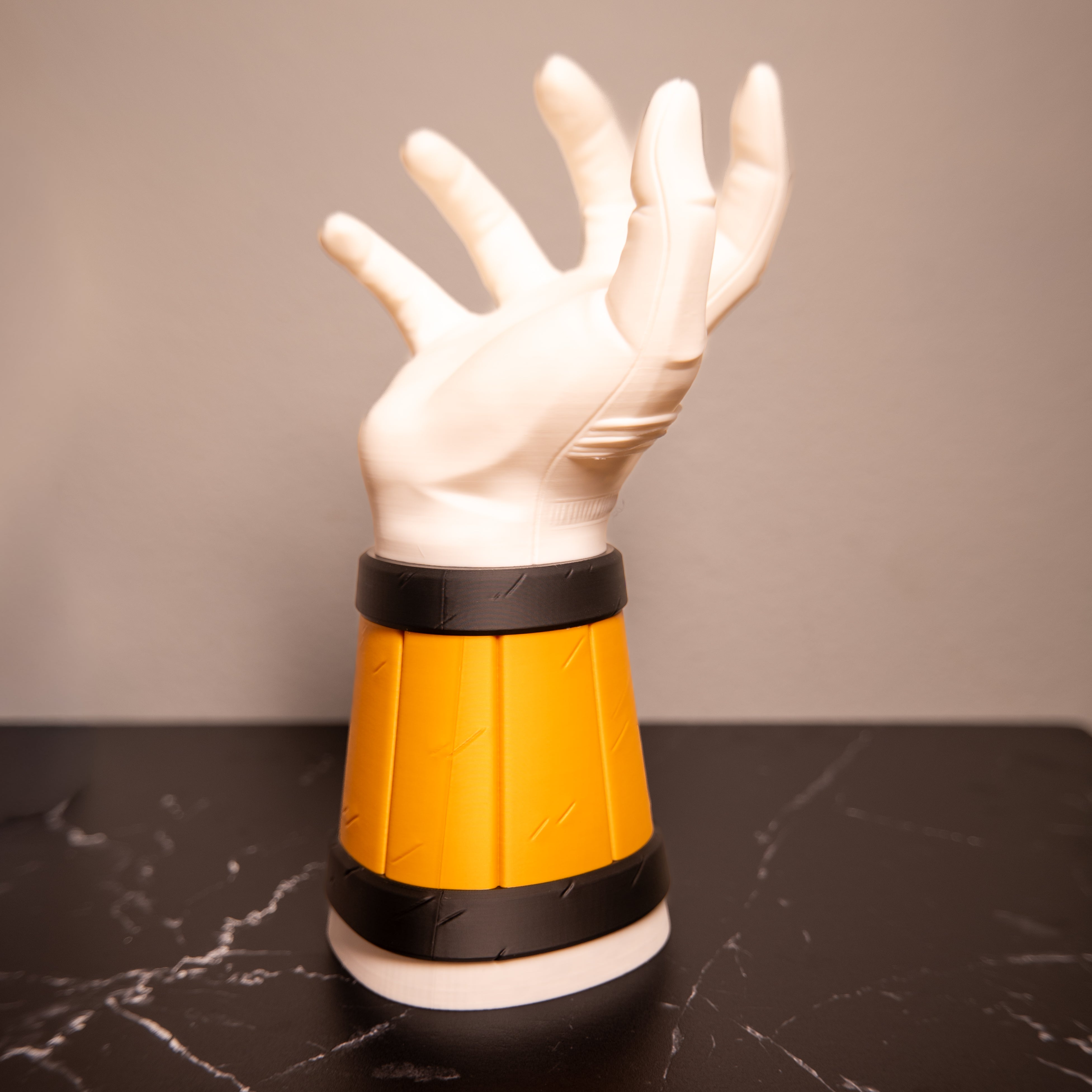 Mighty Morphin Power Rangers White Ranger Arm Hand Controller & Headphone Stand