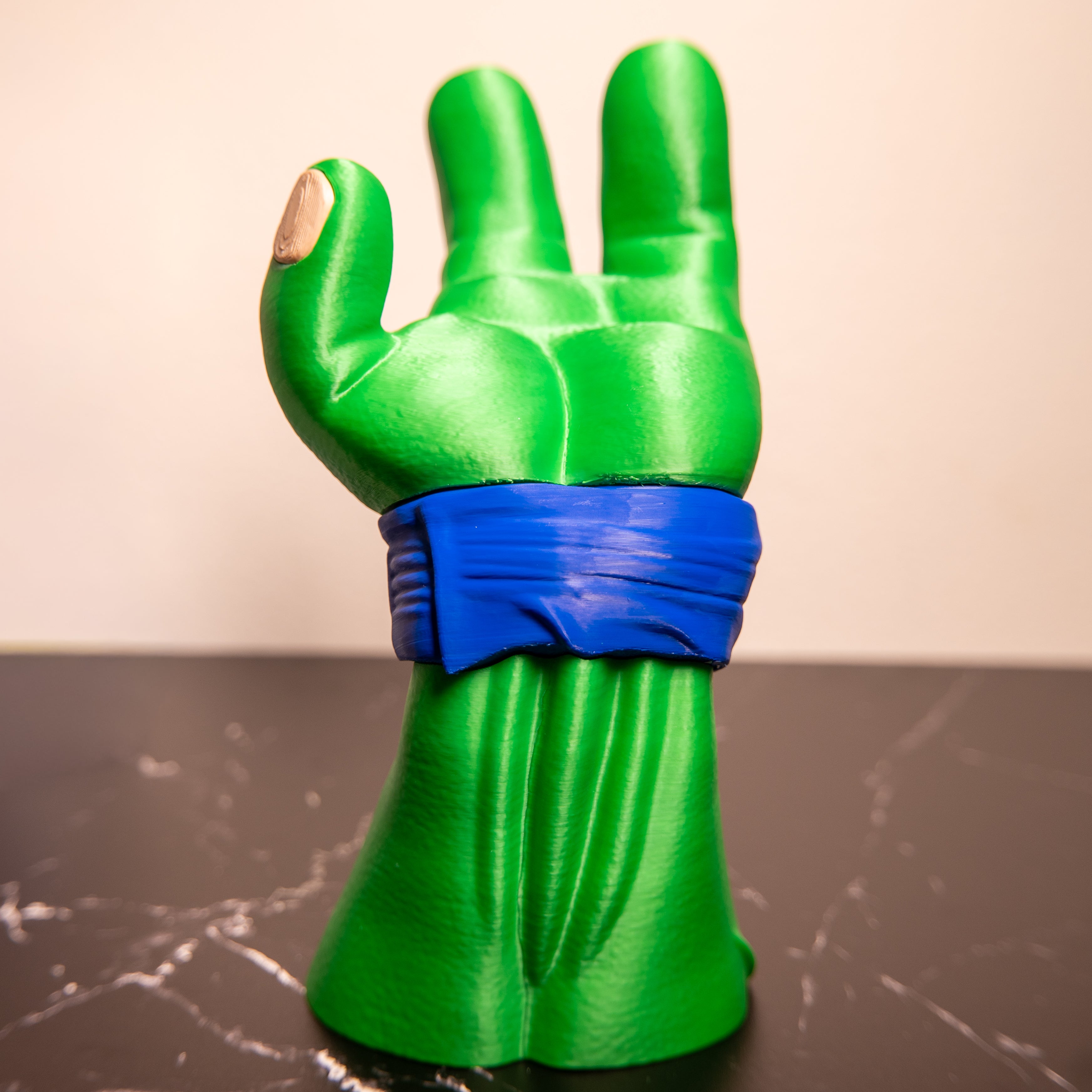 TMNT Leonardo Teenage Mutant Ninja Turtles Arm Hand Controller & Headphone Stand